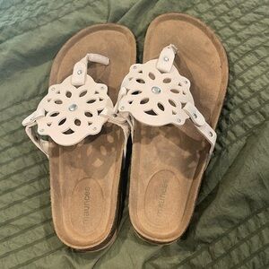 Women’s Maurice’s sandals size 10